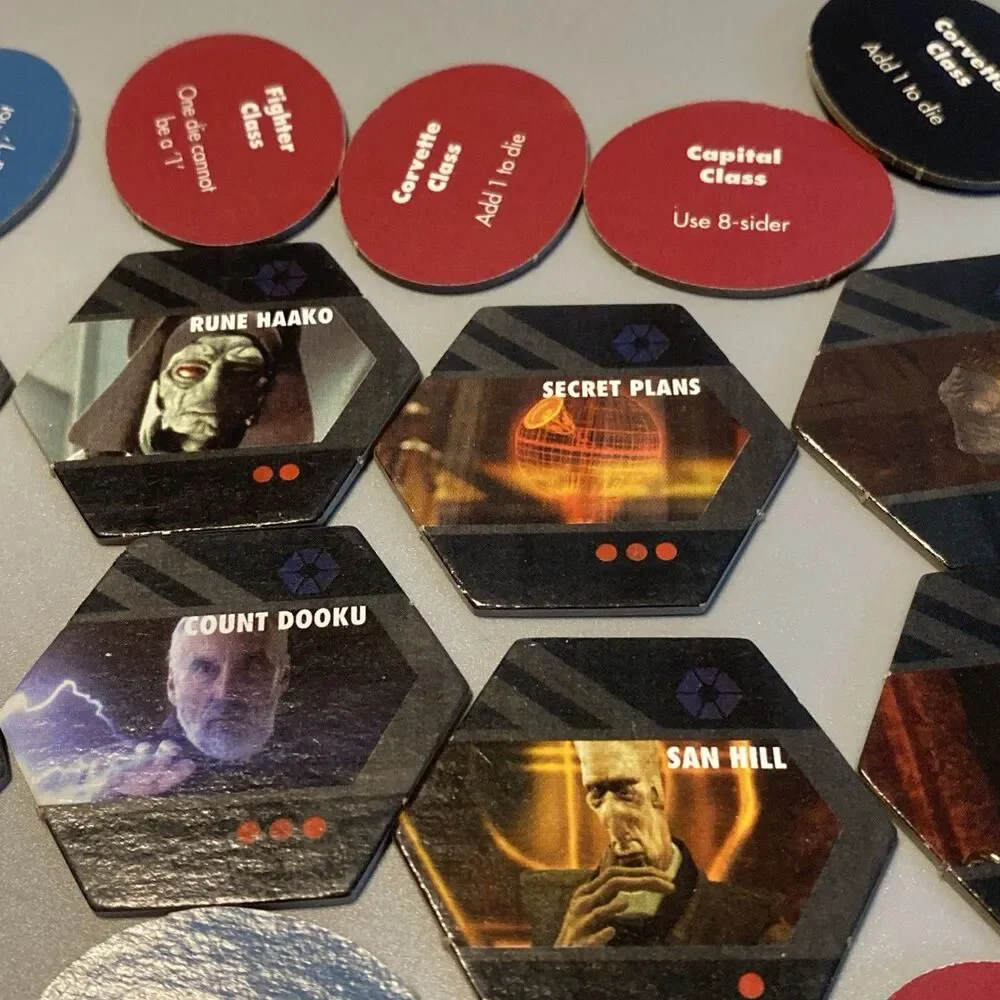 2005 Star Wars Risk Clone War Board Game Replacement Dice and Tokens